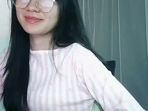 Nunaa18's cam snapshot