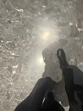 yimisun01's cam snapshot