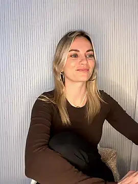 Milla__one's cam snapshot