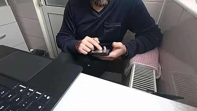 TARKAN1 live sex cam