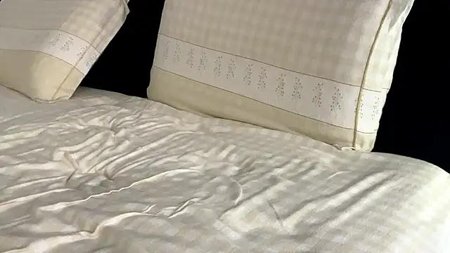 fastuga24 live sex cam