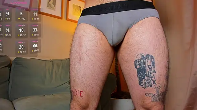 Ackerman_Eren_ live sex cam