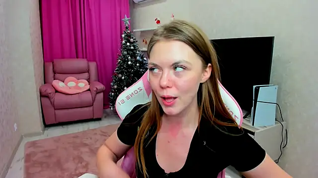 Strawberrye live sex cam