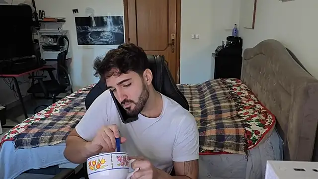 Al3xox02 live sex cam