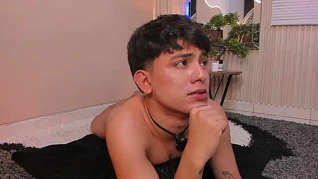 Thristan_Leones live sex cam