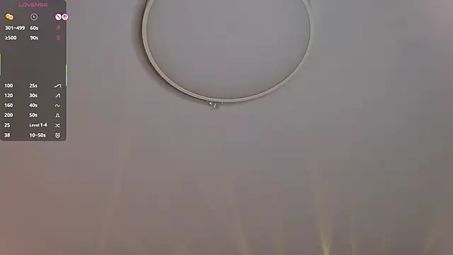 LeslieMines live sex cam