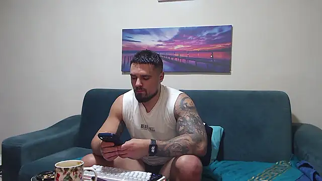 Tiberius_hunk live sex cam