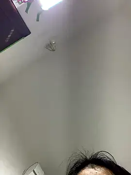 Yes-Baby-A live sex cam