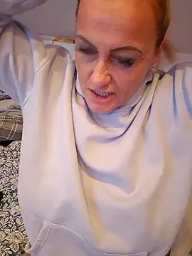 Isabellaa04 live sex cam