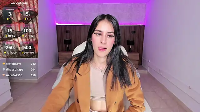 karlaa_james live sex cam