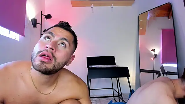 Juan_Castano live sex cam
