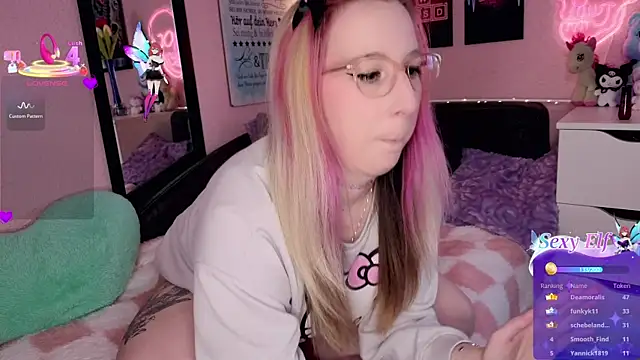 JustKerry live sex cam