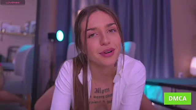 Deeptalkss live sex cam