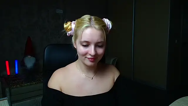 Milka_kiss_ live sex cam