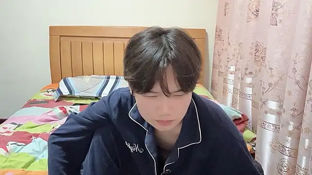 junnan001 live sex cam