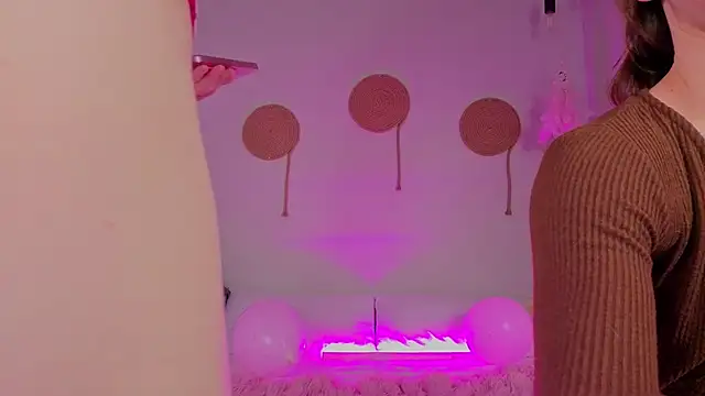 Olivia-Pink live sex cam