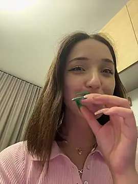 DollyTall live sex cam