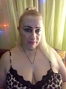 Esenia505 live sex cam