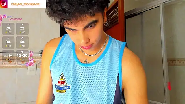 Kheyler_1 live sex cam