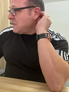 coupleLatinaLovers live sex cam