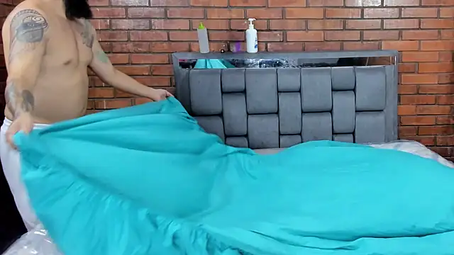 Couple_Gold69 live sex cam