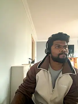 YOURCRAZYDADDY live sex cam