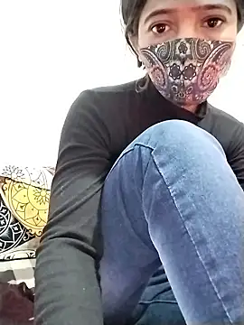 Cute-Naavya's cam snapshot