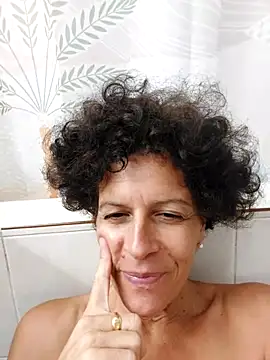 LightedWoman's cam snapshot