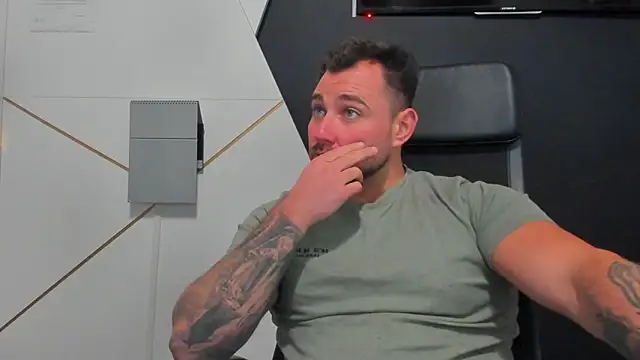 DuncanStone live sex cam