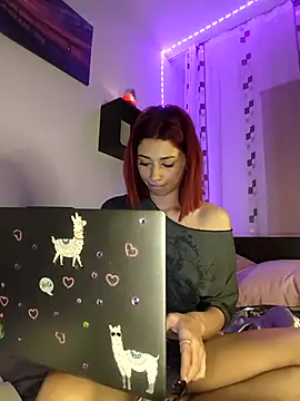 LunaHart's cam snapshot