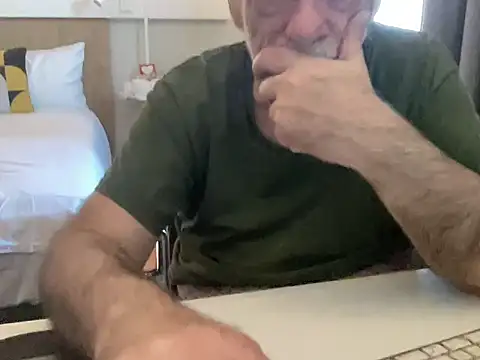 coach-karl live sex cam