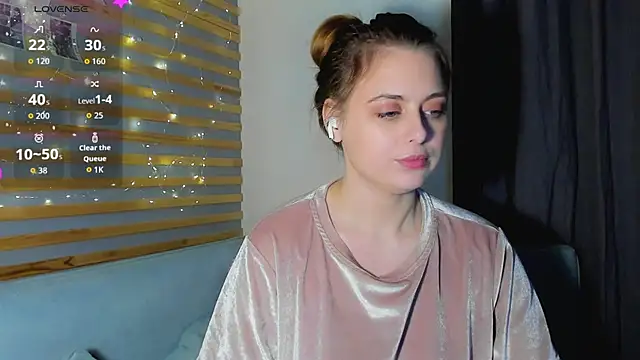 Alice_Wander live sex cam