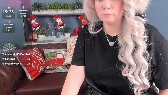 JessicaFoxie live sex cam