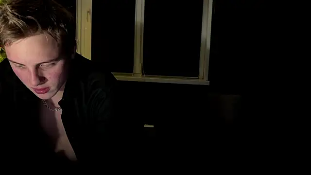 love4couple's cam snapshot