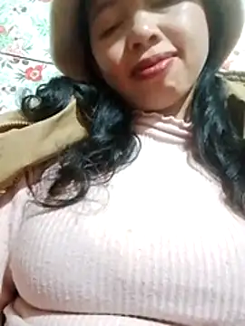 TRIEUTRIEU20's cam snapshot