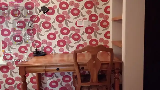 Agelin- live sex cam