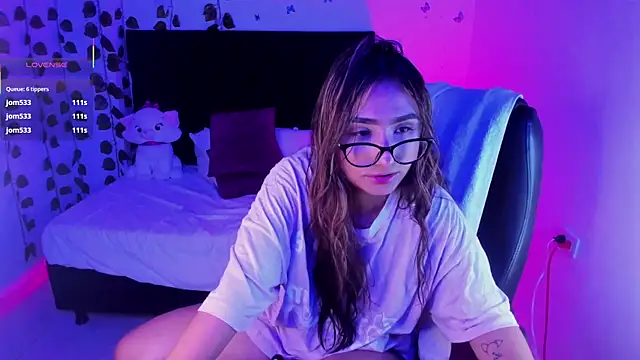 Anna_valerious7 live sex cam