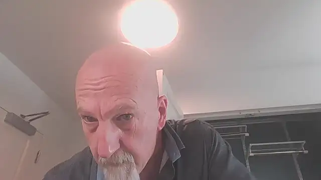 Yankeedave420 live sex cam