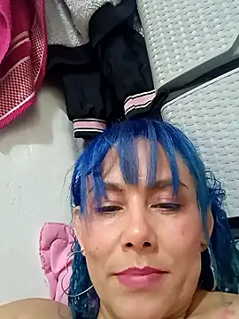 Alice-pink's cam snapshot