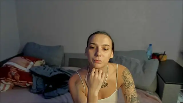 AnnaMized's cam snapshot