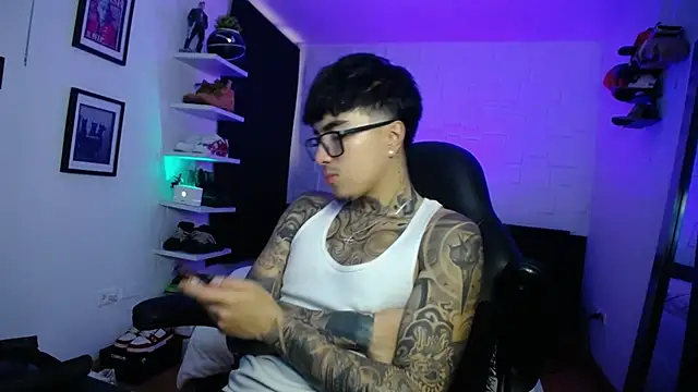 jung_dragon live sex cam