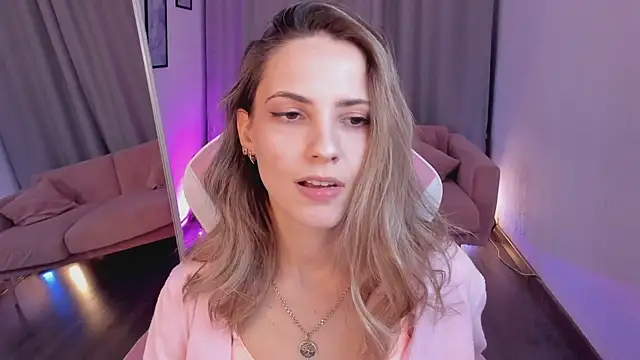 amelia_meili's cam snapshot