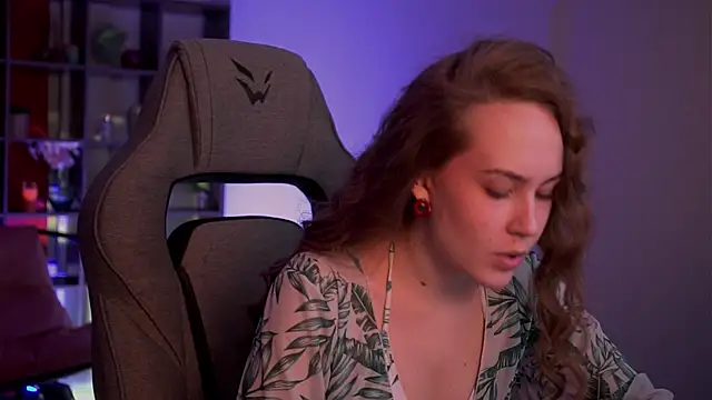 ElinVale's cam snapshot