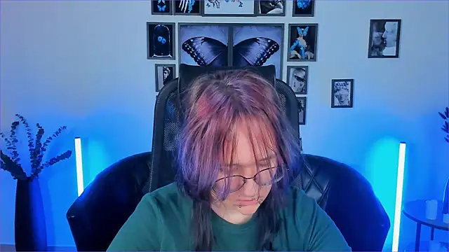 Sylvia_Reed's cam snapshot