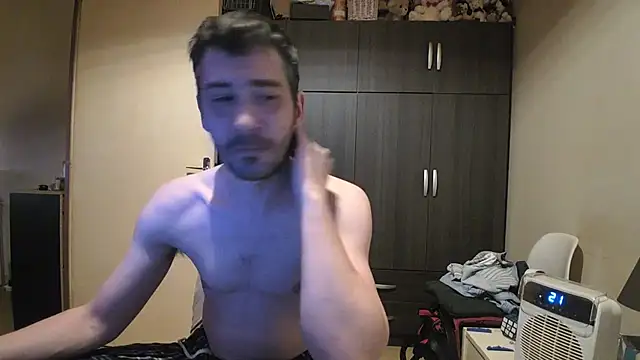 Hgay6935's cam snapshot