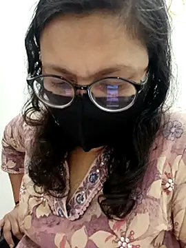 piryasharma005's cam snapshot