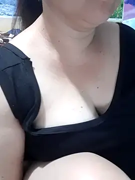 Yummykimkhae88's cam snapshot