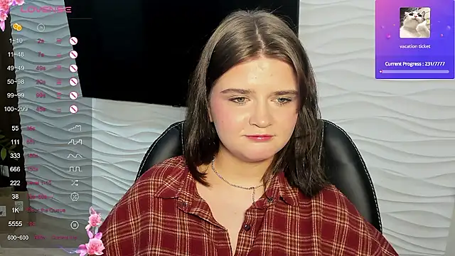 LanaTreades live sex cam