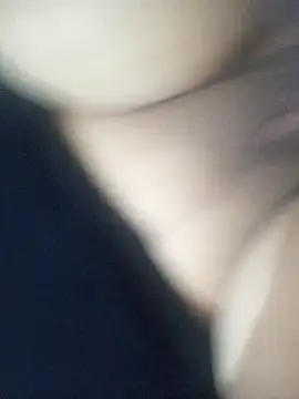 GULACIYAM live sex cam