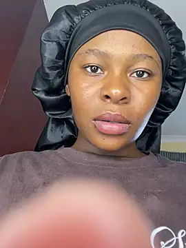 MiyaXo2 live sex cam